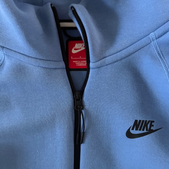 Men’s Nike tech jacket size small - Picture 1 of 8